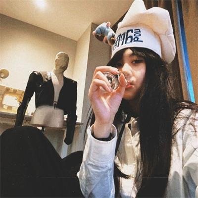 像鸡毛一样飞